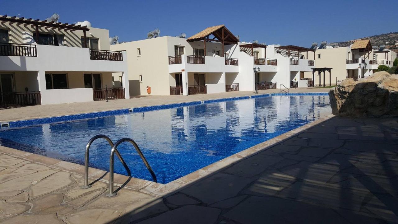 Pleasantly Furnished Apartment B201 With Large Terrace, Wi-Fi & Android Tv Peyia Exterior photo